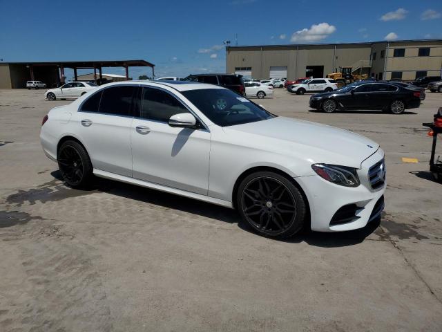 VIN WDDZF4KB4HA053954 2017 Mercedes-Benz E-Class, 3... no.4