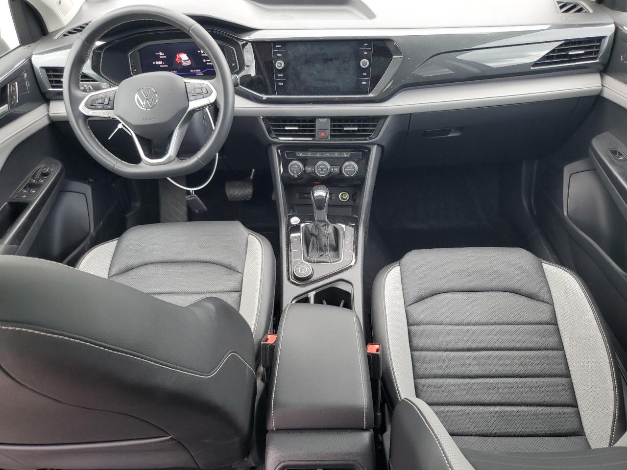 3VV2X7B27NM033756 2022 Volkswagen Taos Sel