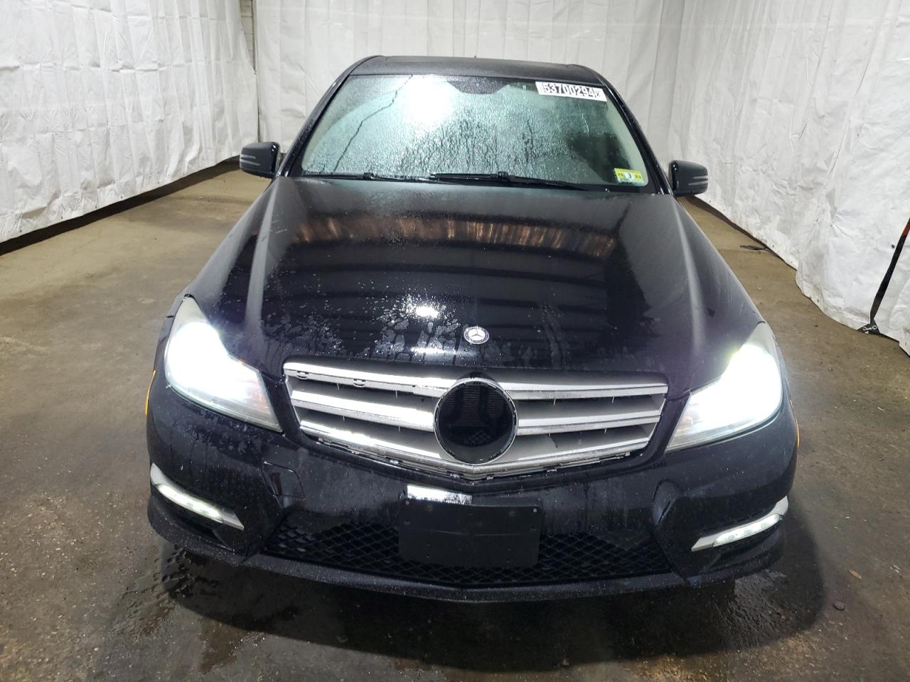 WDDGF8BB5CA701213 2012 Mercedes-Benz C 300 4Matic