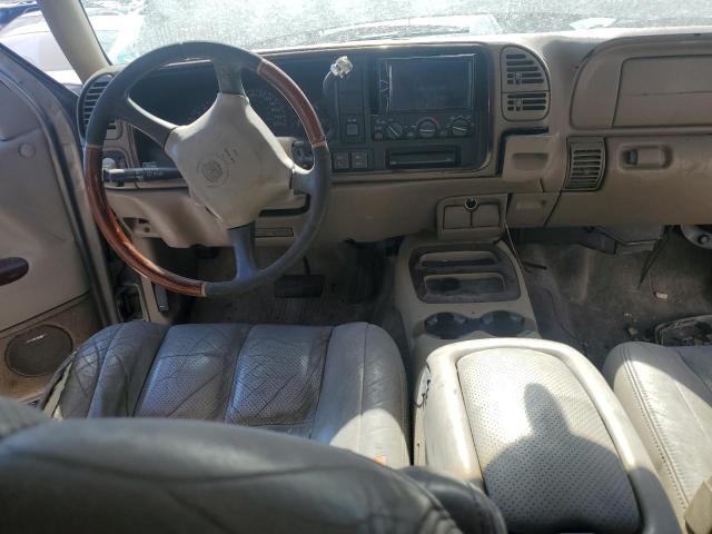 2000 Cadillac Escalade Luxury VIN: 1GYEK63RXYR213004 Lot: 48951324