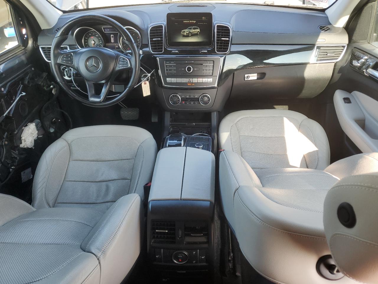 4JGDF6EE0HA944681 2017 Mercedes-Benz Gls 450 4Matic