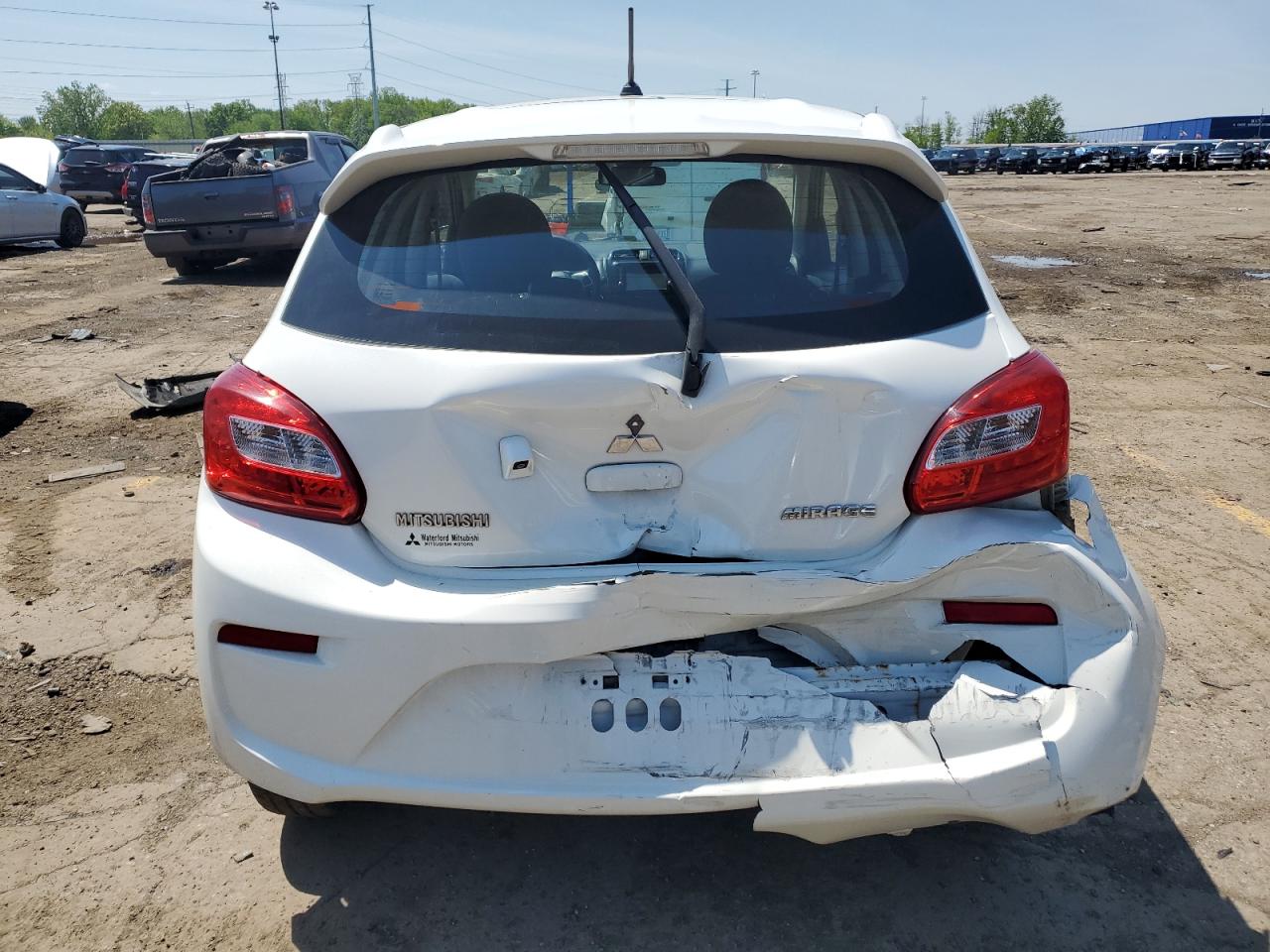 ML32A3HJ2JH012838 2018 Mitsubishi Mirage Es