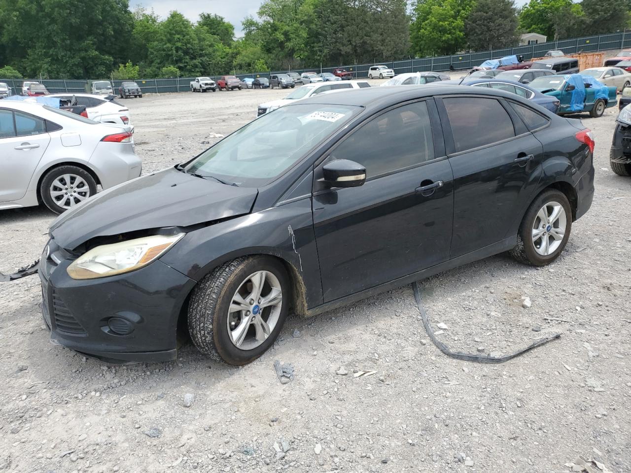 1FADP3F28DL235103 2013 Ford Focus Se