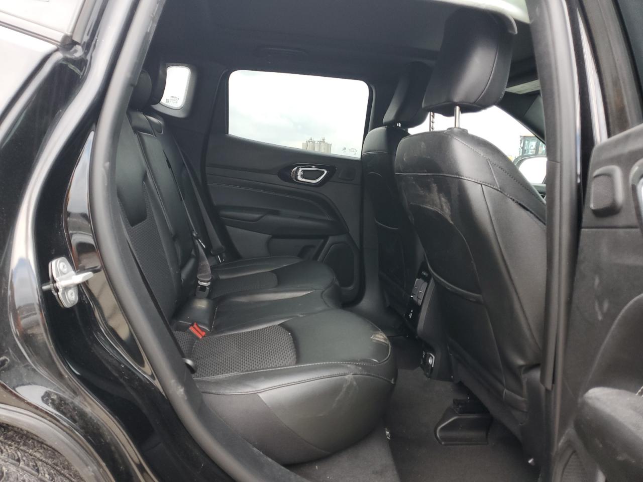 3C4NJCBB2NT166629 2022 Jeep Compass Latitude