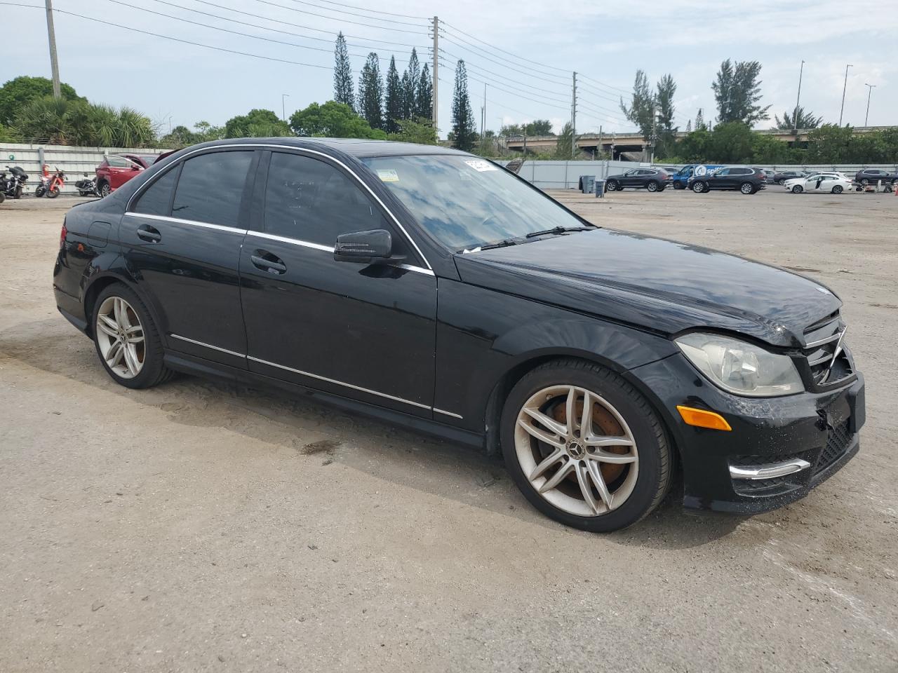 WDDGF8AB0ER322593 2014 Mercedes-Benz C 300 4Matic