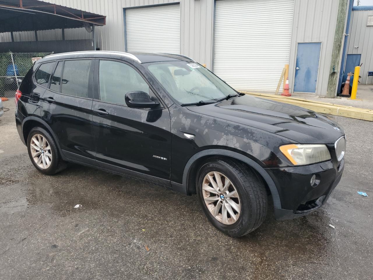 2014 BMW X3 xDrive28I vin: 5UXWX9C50E0D40811