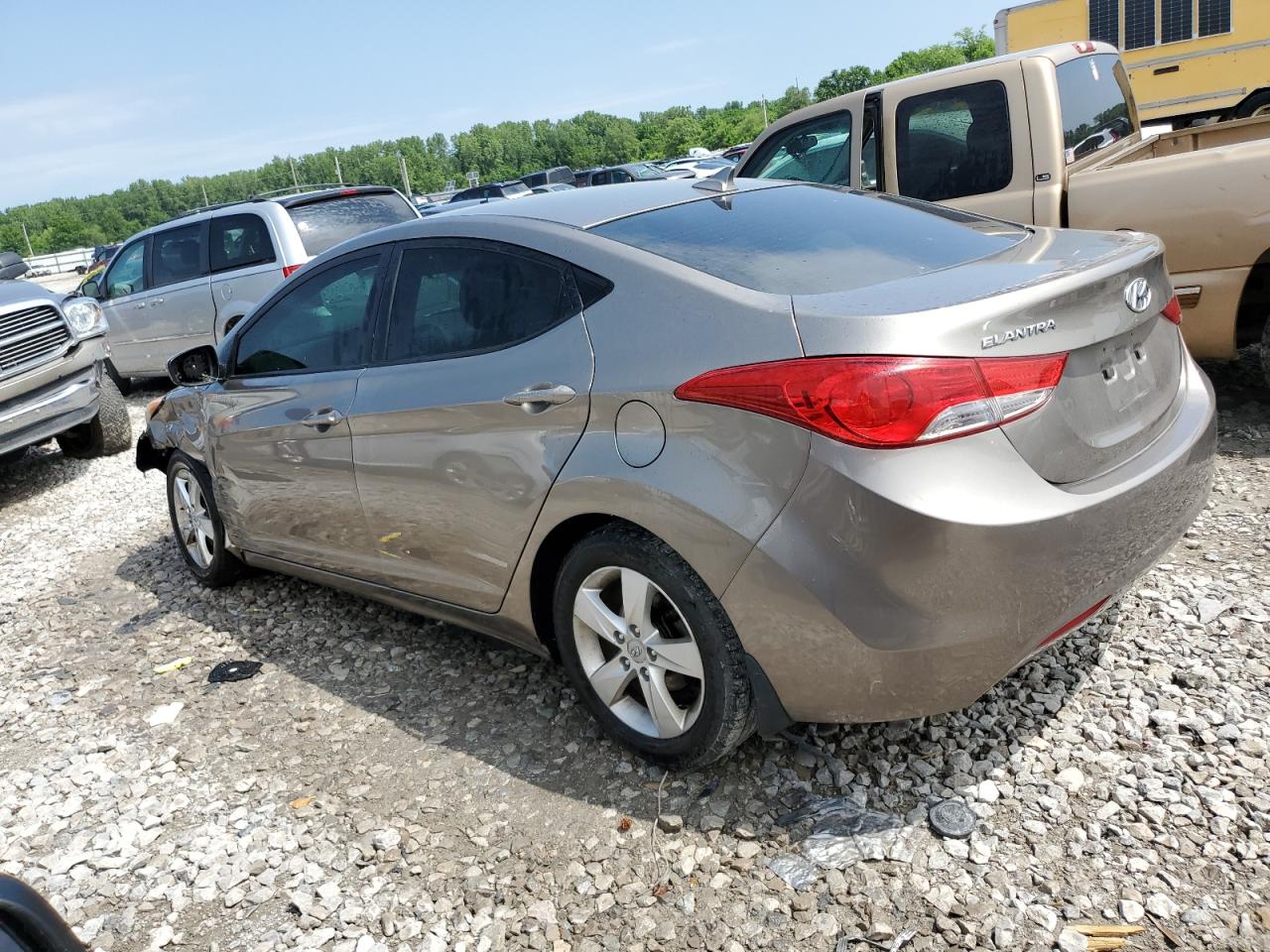 5NPDH4AE4DH285547 2013 Hyundai Elantra Gls