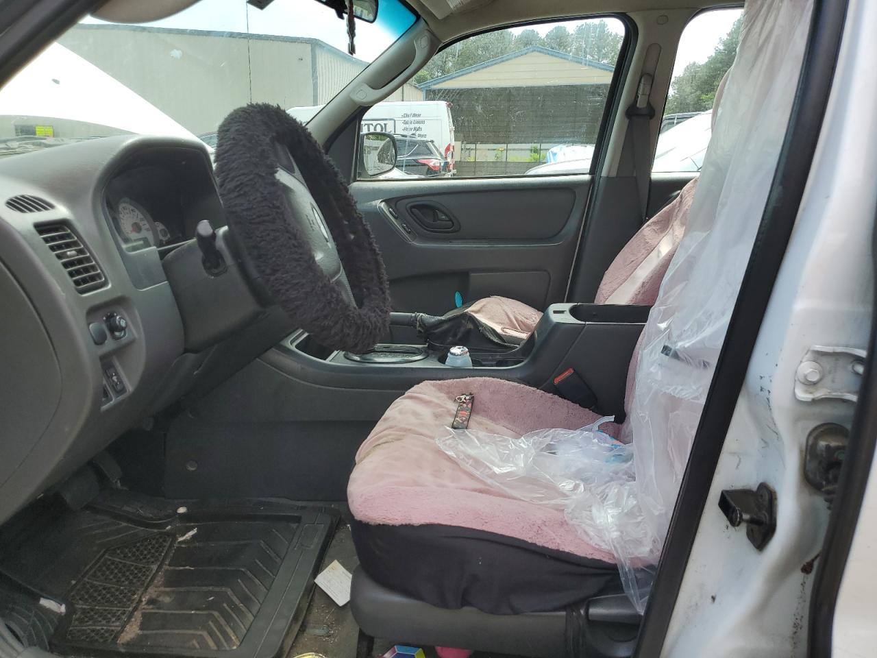 1FMYU92Z85KD72734 2005 Ford Escape Xls