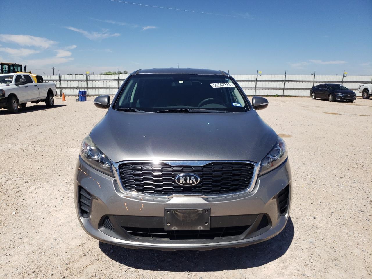 2019 Kia Sorento L vin: 5XYPG4A35KG545652