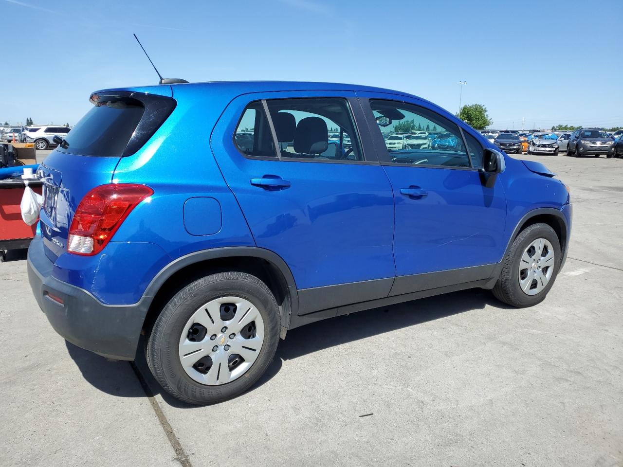 KL7CJKSBXGB713665 2016 Chevrolet Trax Ls