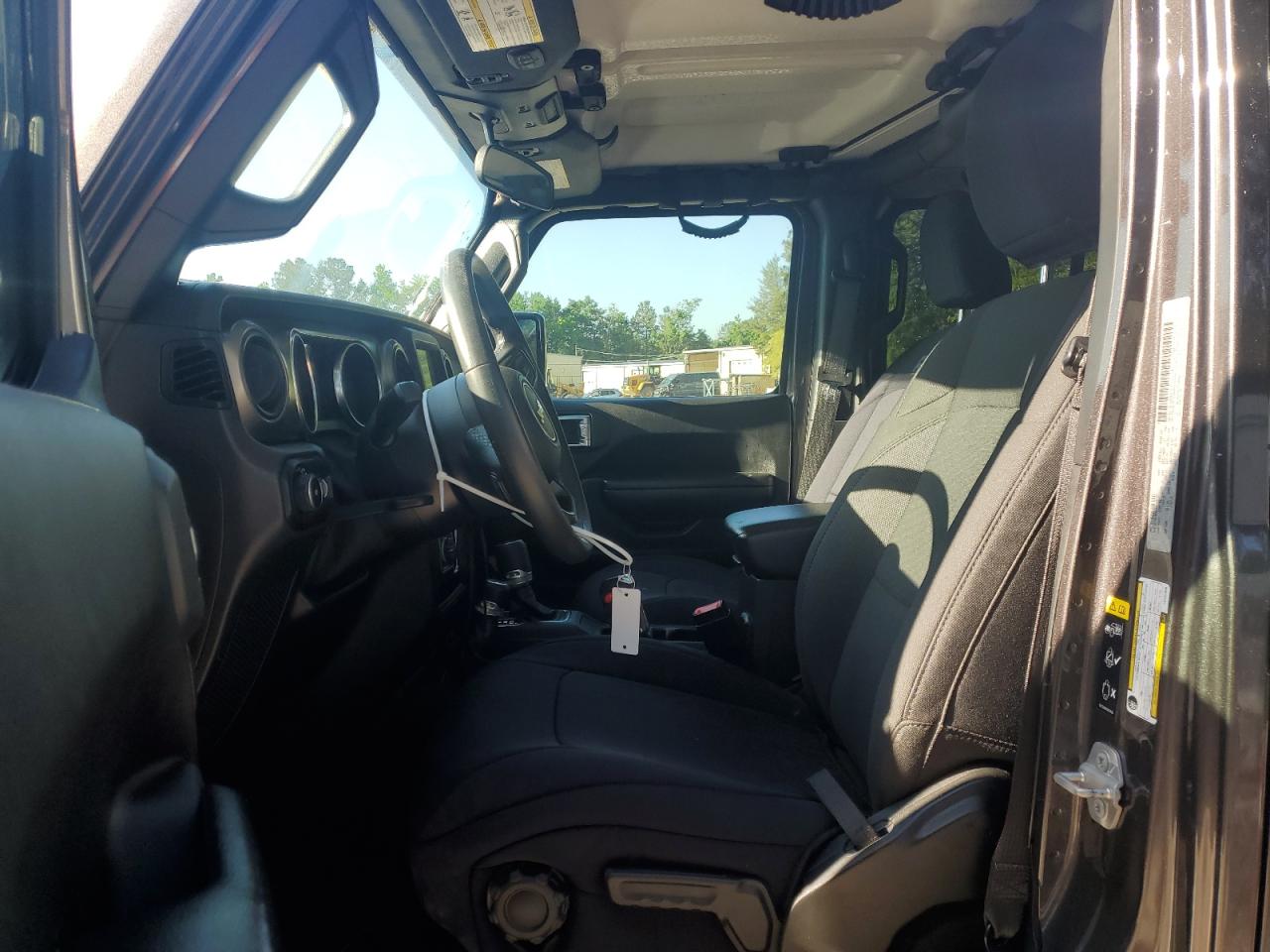 1C4HJXDG2LW262880 2020 Jeep Wrangler Unlimited Sport