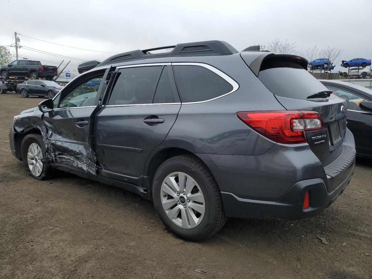 4S4BSAFCXK3332504 2019 Subaru Outback 2.5I Premium