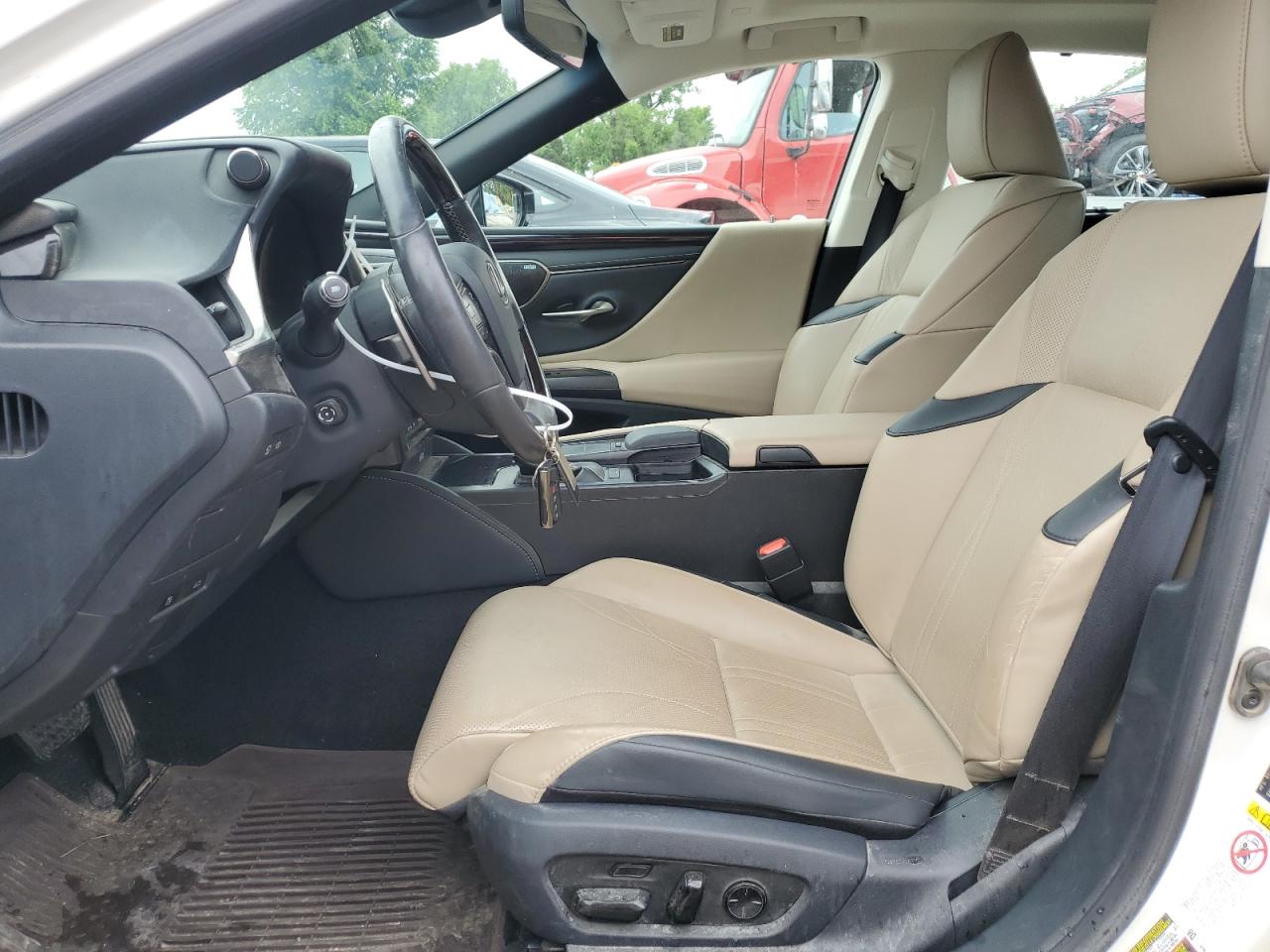 58ABZ1B14KU009469 2019 Lexus Es 350