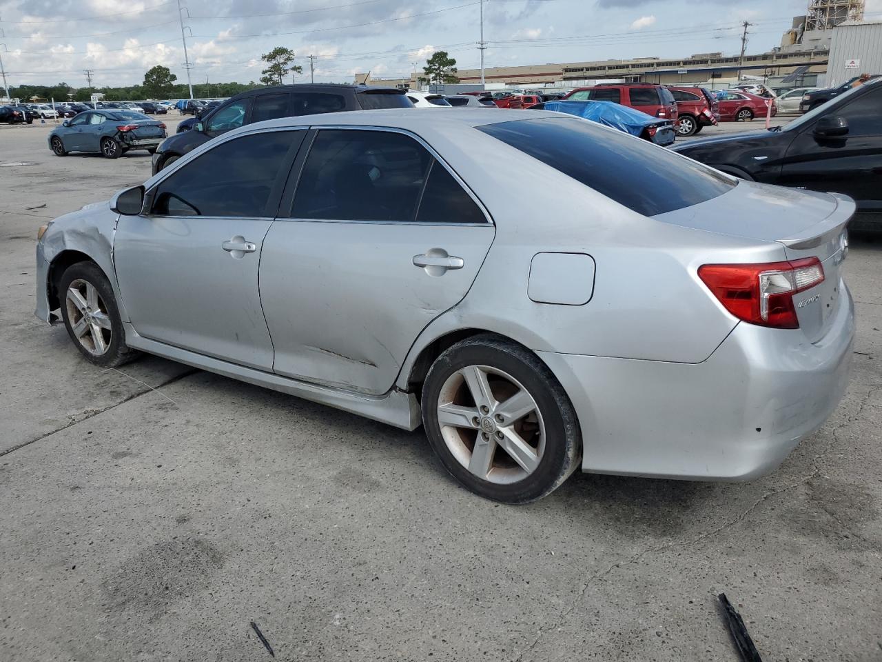 4T1BF1FK0CU173581 2012 Toyota Camry Base