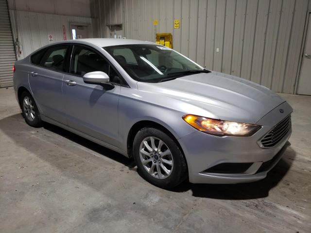 VIN 3FA6P0G78JR165911 2018 Ford Fusion, S no.4