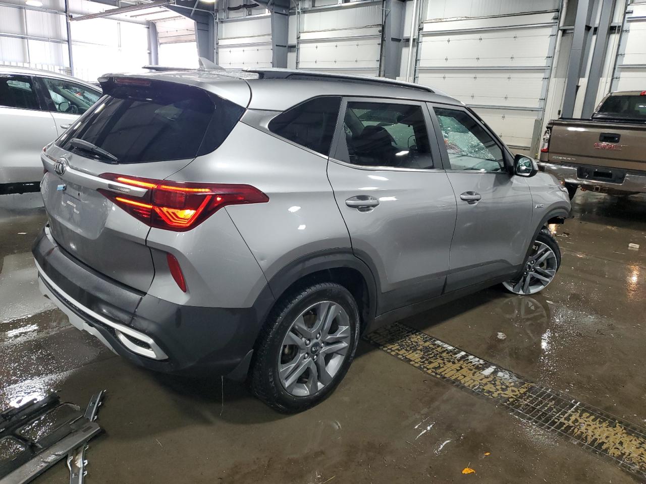 2021 Kia Seltos S vin: KNDEUCAA2M7135805