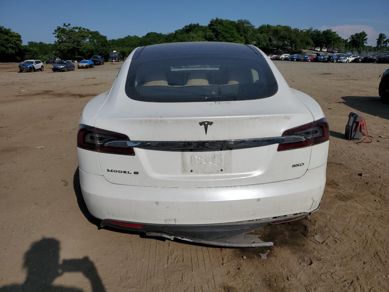 5YJSA1H21FF096040 2015 Tesla Model S 85D