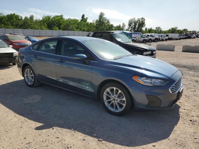 VIN 3FA6P0LU8KR129777 2019 Ford Fusion, SE no.4