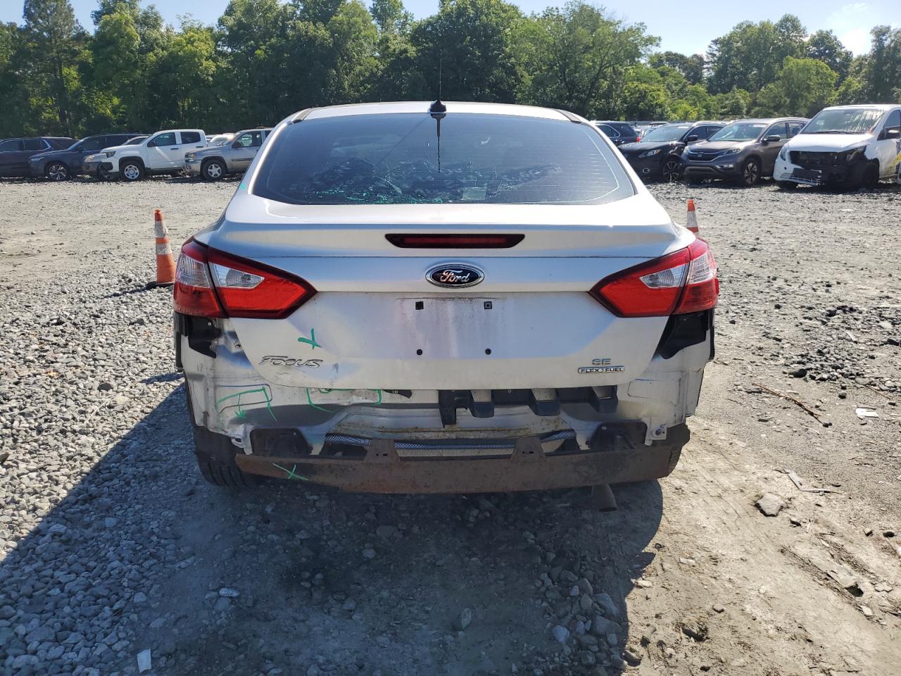 1FADP3F25DL372743 2013 Ford Focus Se