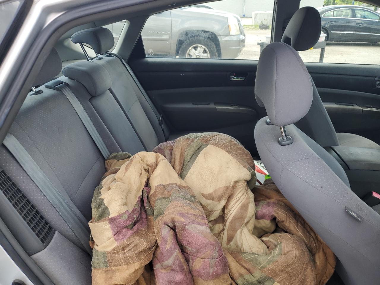 JTDKB20UX67073944 2006 Toyota Prius