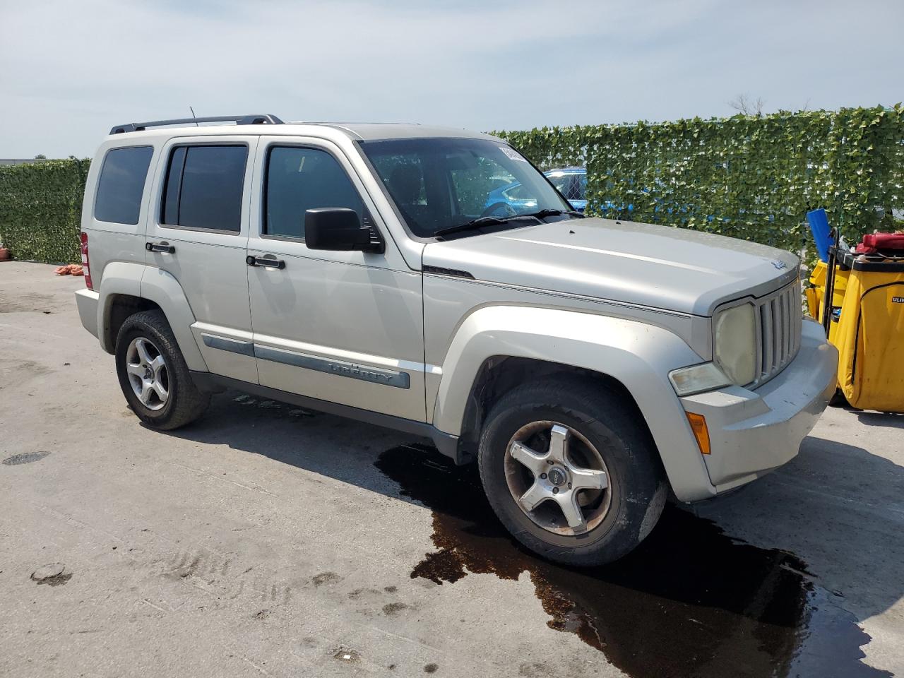 1J8GP28K69W530651 2009 Jeep Liberty Sport