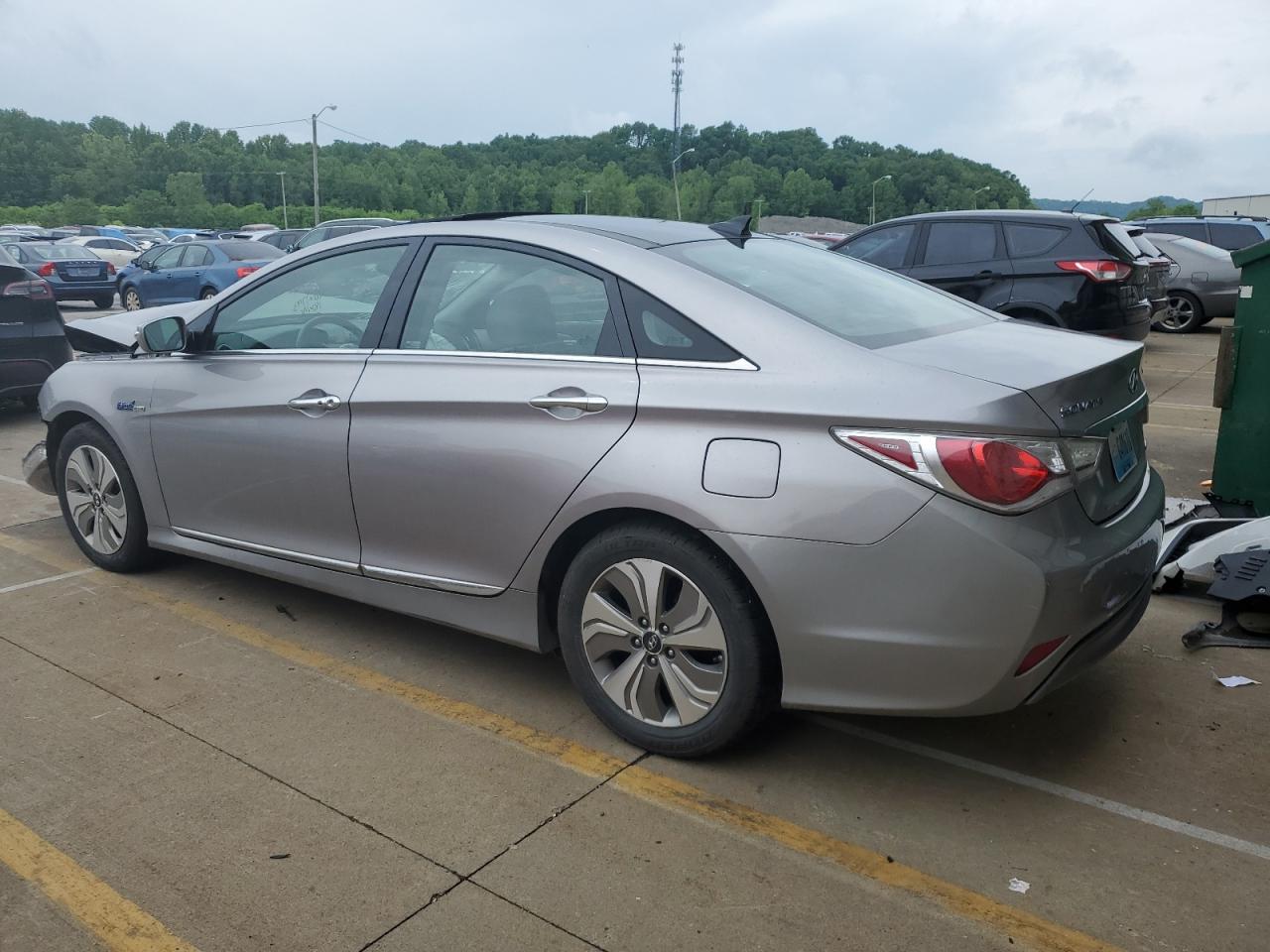 2013 Hyundai Sonata Hybrid vin: KMHEC4A48DA050890