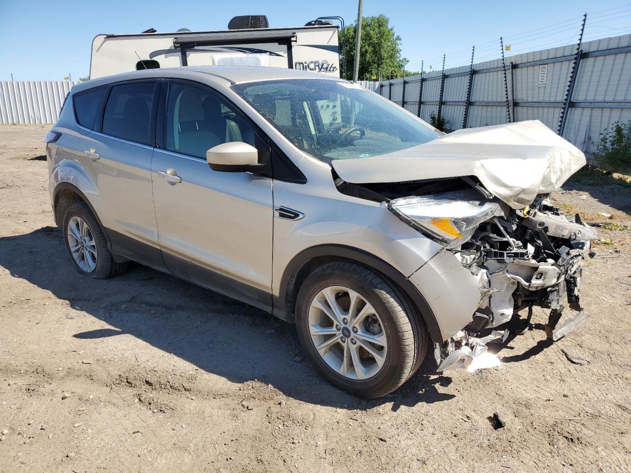 1FMCU9GD2HUC48555 2017 Ford Escape Se