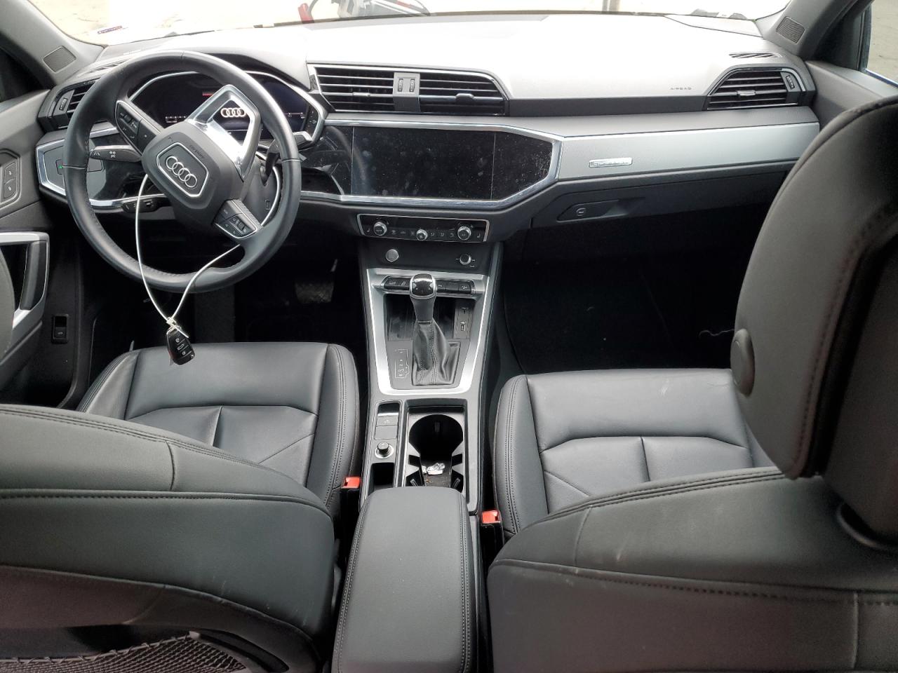 WA1EECF30L1017318 2020 Audi Q3 Premium Plus S-Line