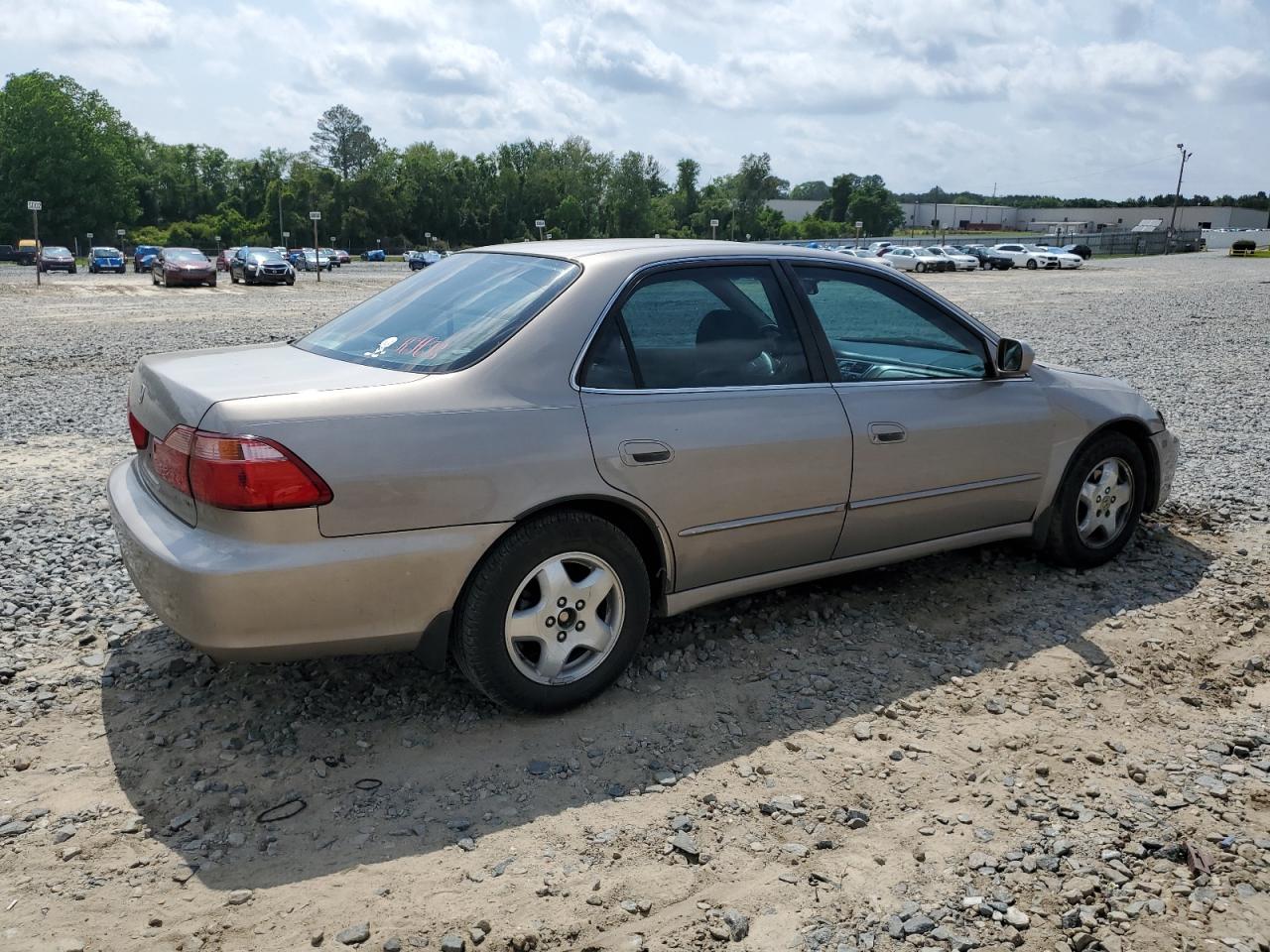 1HGCG1654XA056417 1999 Honda Accord Ex