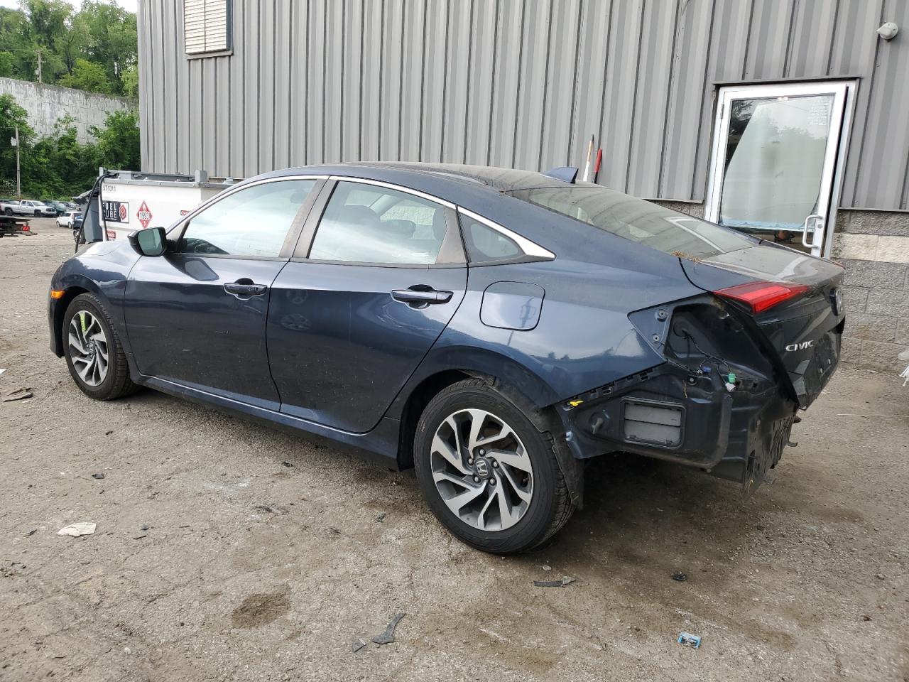 19XFC2F71HE209896 2017 Honda Civic Ex