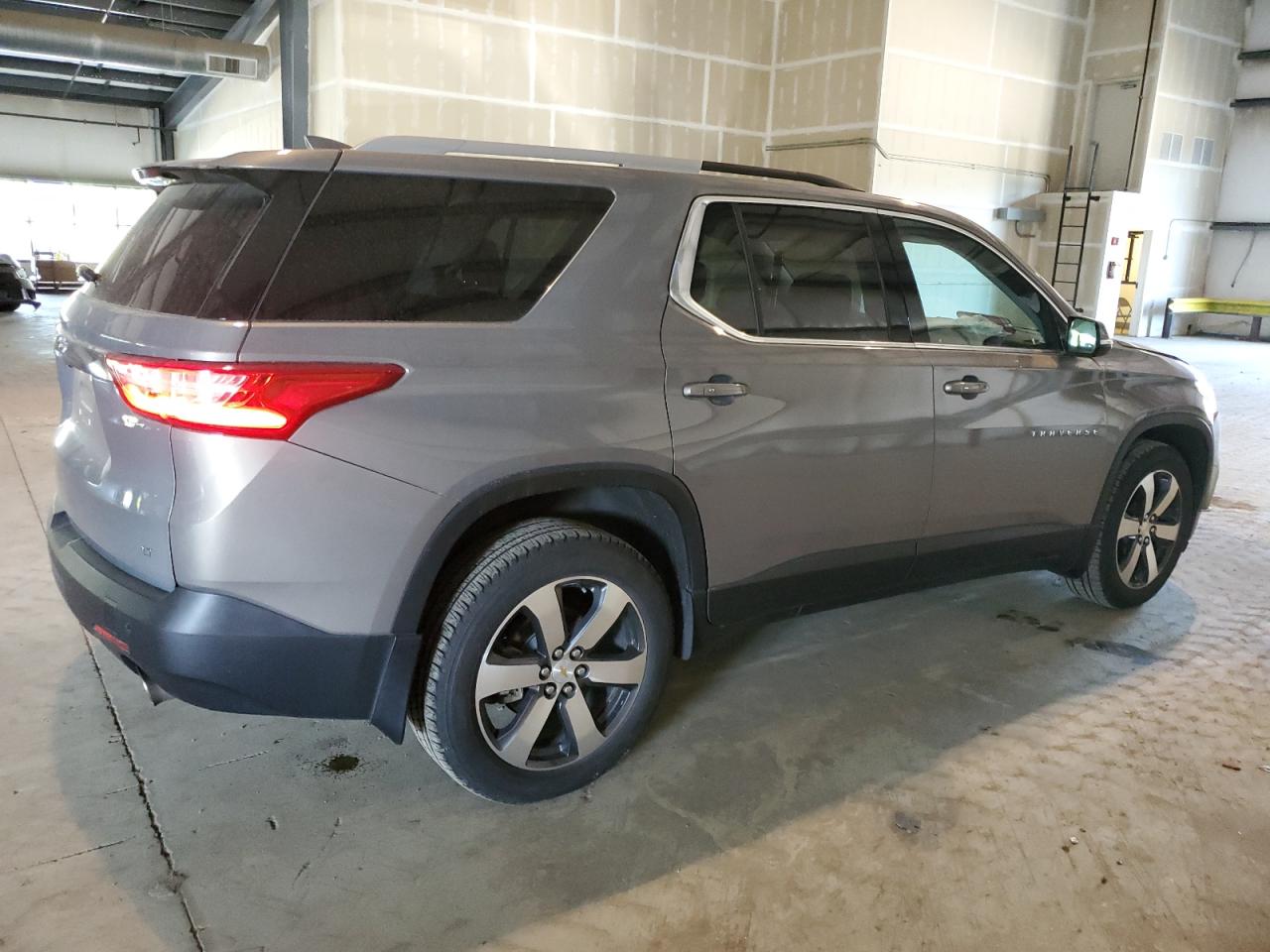 2018 Chevrolet Traverse Lt vin: 1GNEVHKWXJJ137506