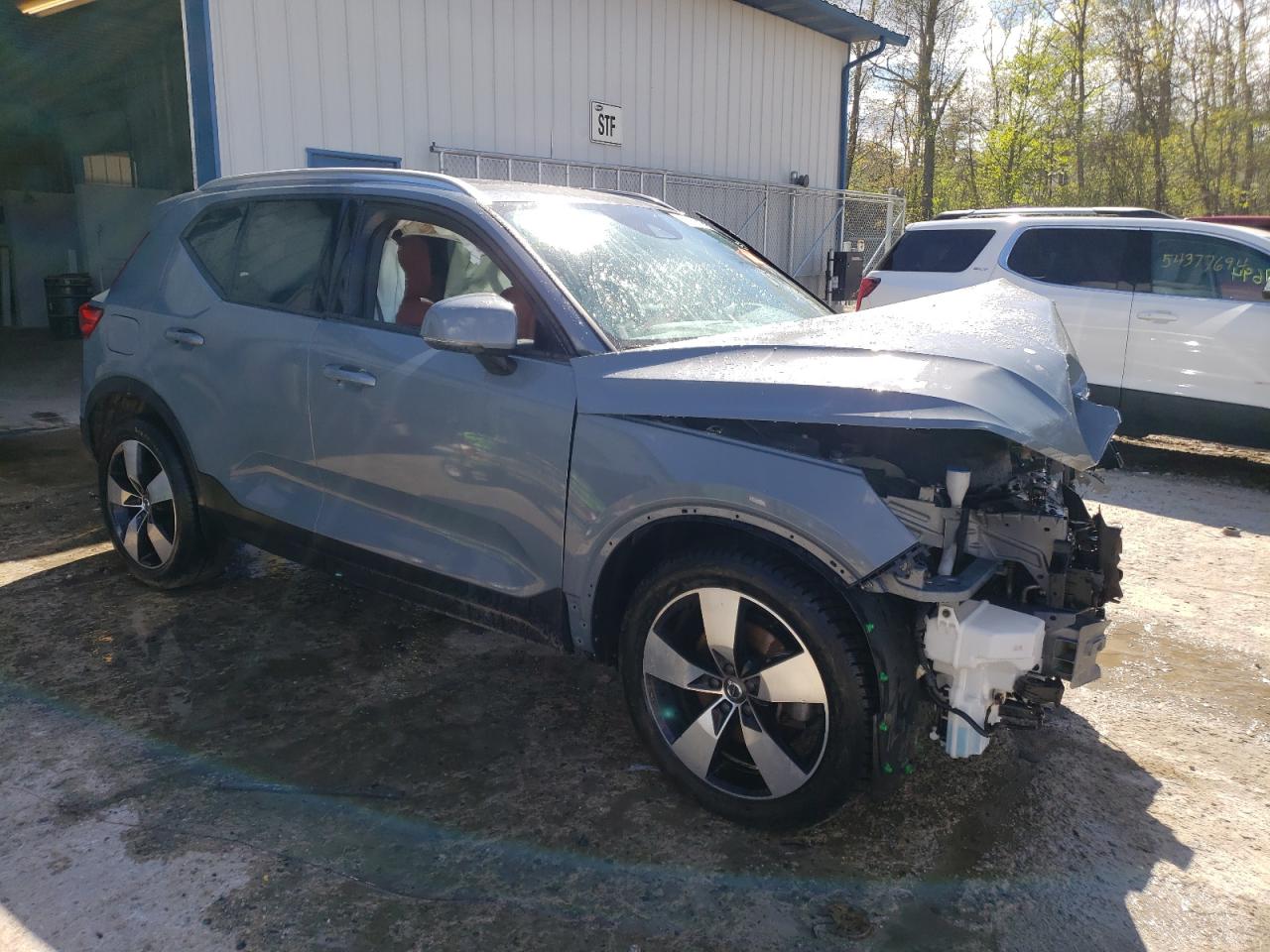 2020 Volvo Xc40 T5 Momentum vin: YV4162UK8L2273798