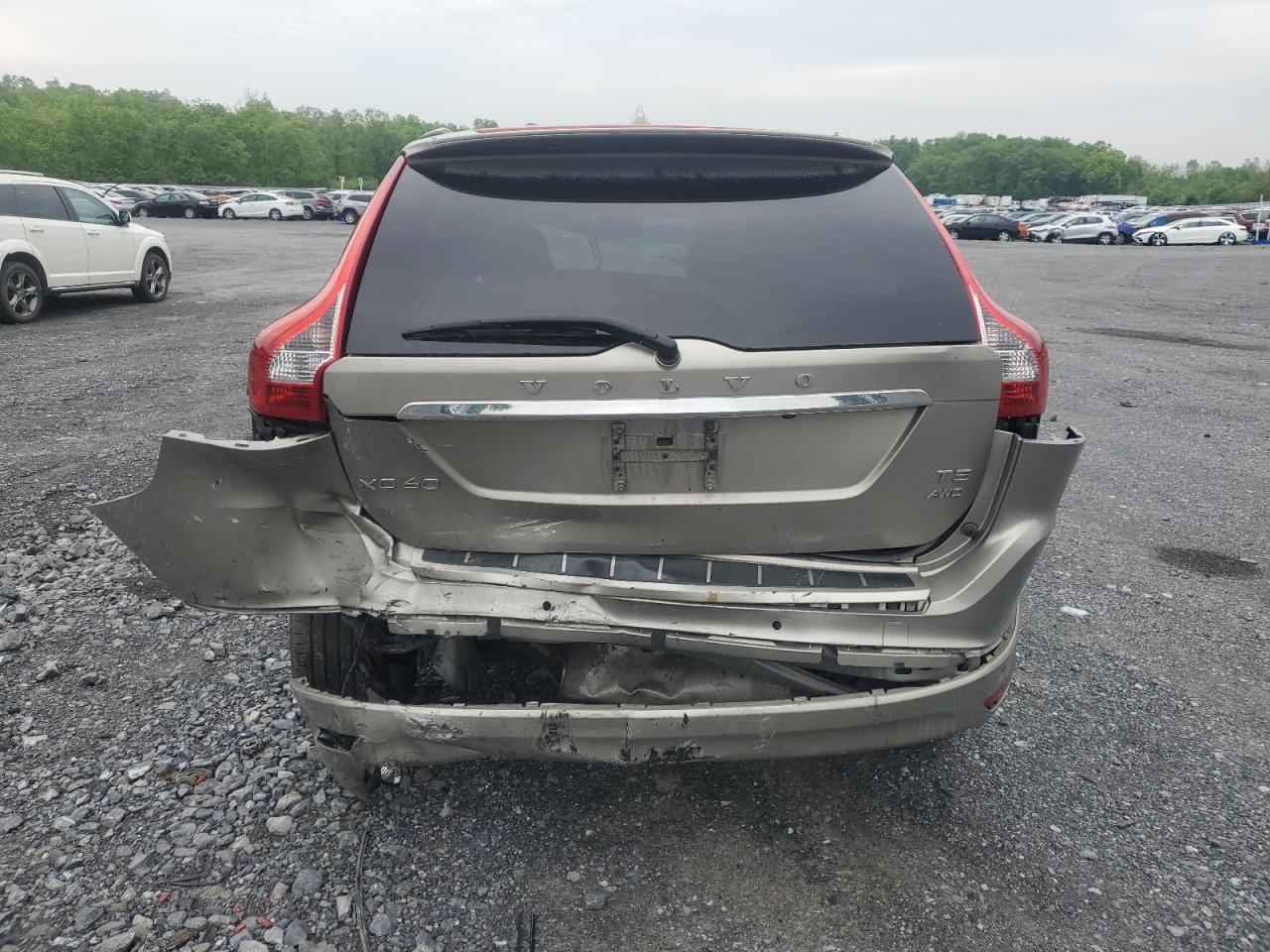 YV4612RK8G2836755 2016 Volvo Xc60 T5 Premier