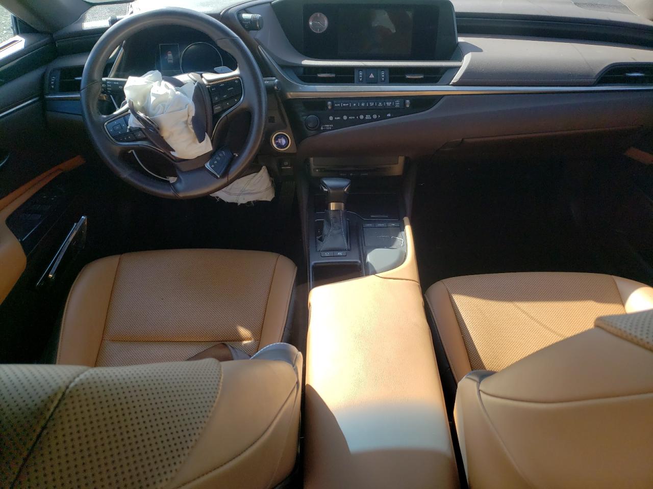 58AC21B1XLU007249 2020 Lexus Es 300H Base