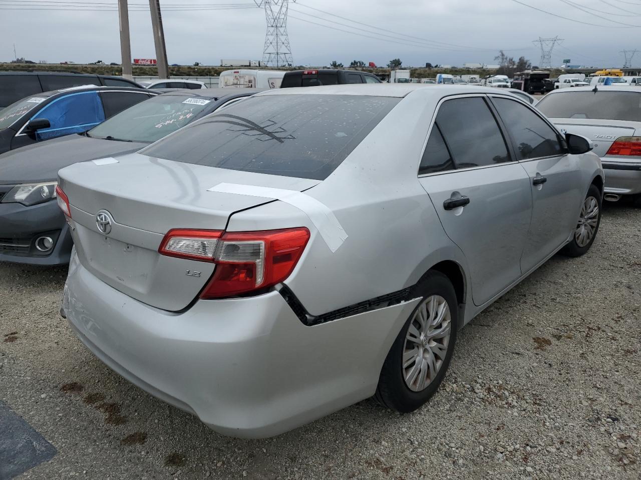 4T1BF1FK2CU053068 2012 Toyota Camry Base