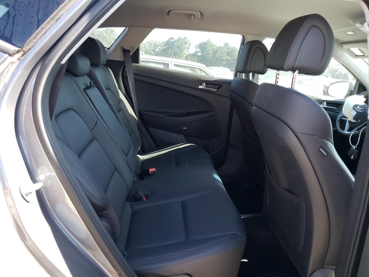 KM8J33A4XJU680638 2018 Hyundai Tucson Sel