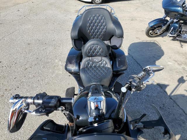 2018 HARLEY-DAVIDSON FLTRU 1HD1KGD13JB656045