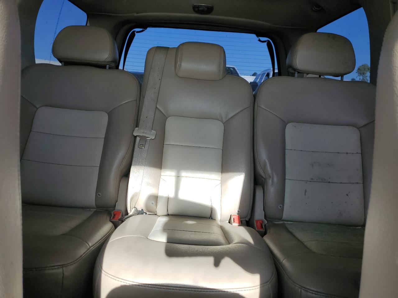 1FMPU17546LA95725 2006 Ford Expedition Eddie Bauer