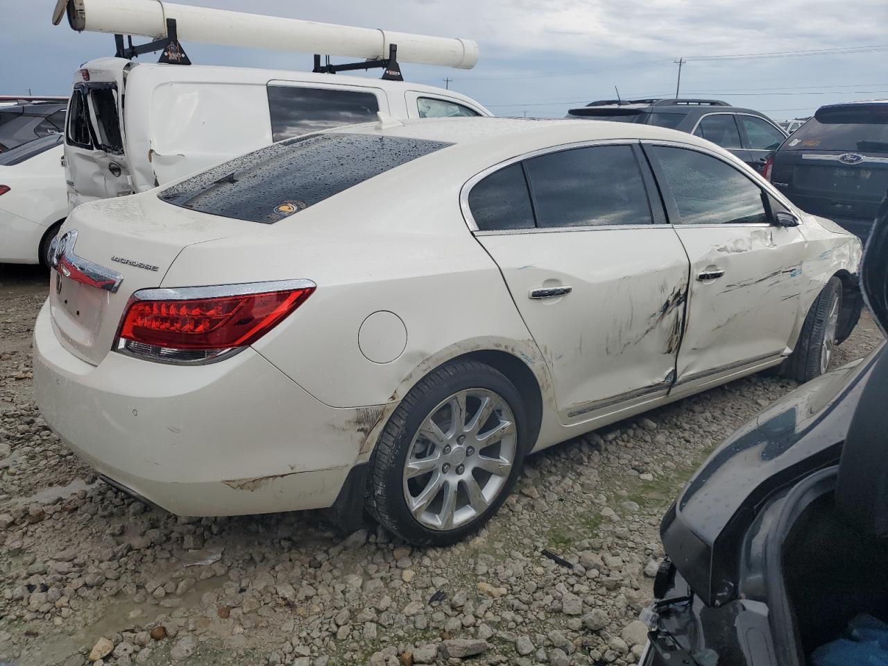 1G4GJ5E35DF263840 2013 Buick Lacrosse Touring