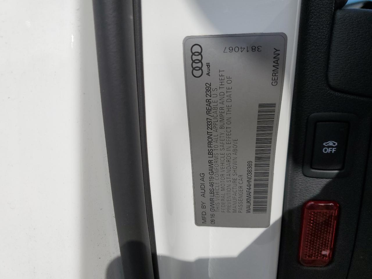 WAUKMAF44HN038369 2017 Audi A4 Ultra Premium