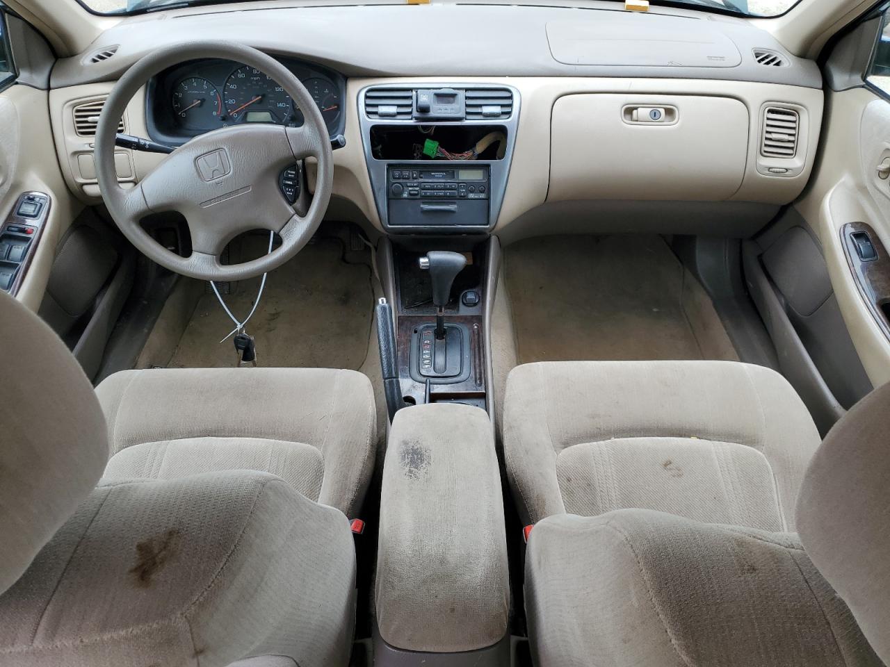 1HGCG5677YA076400 2000 Honda Accord Se