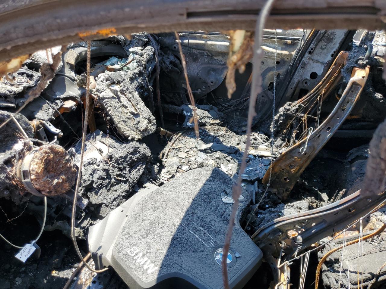 WBA8A9C53GK616377 2016 BMW 320 I