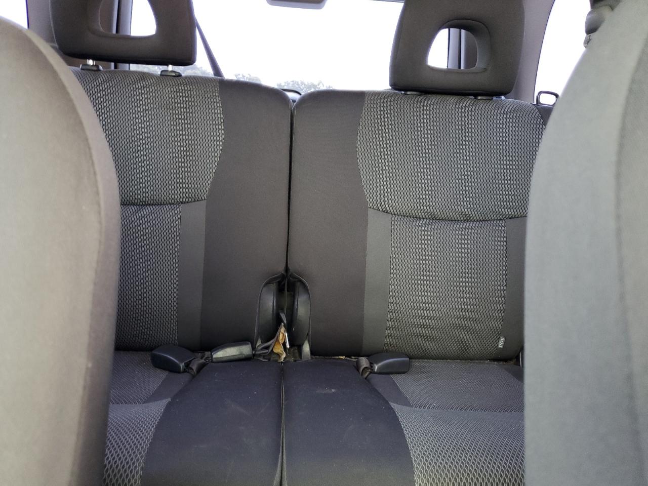 JTEGD20V140025744 2004 Toyota Rav4