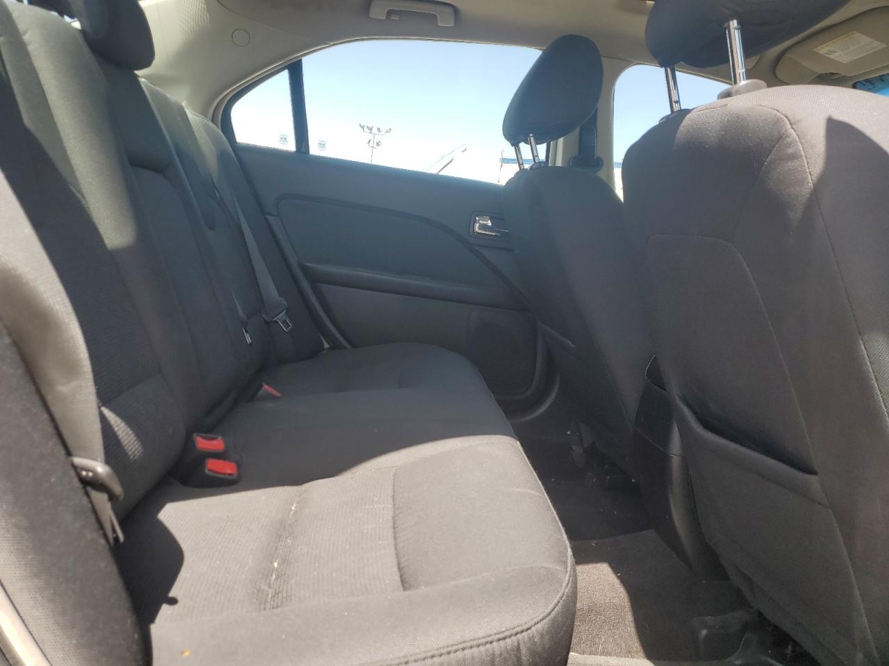 3FAHP0HAXBR342849 2011 Ford Fusion Se