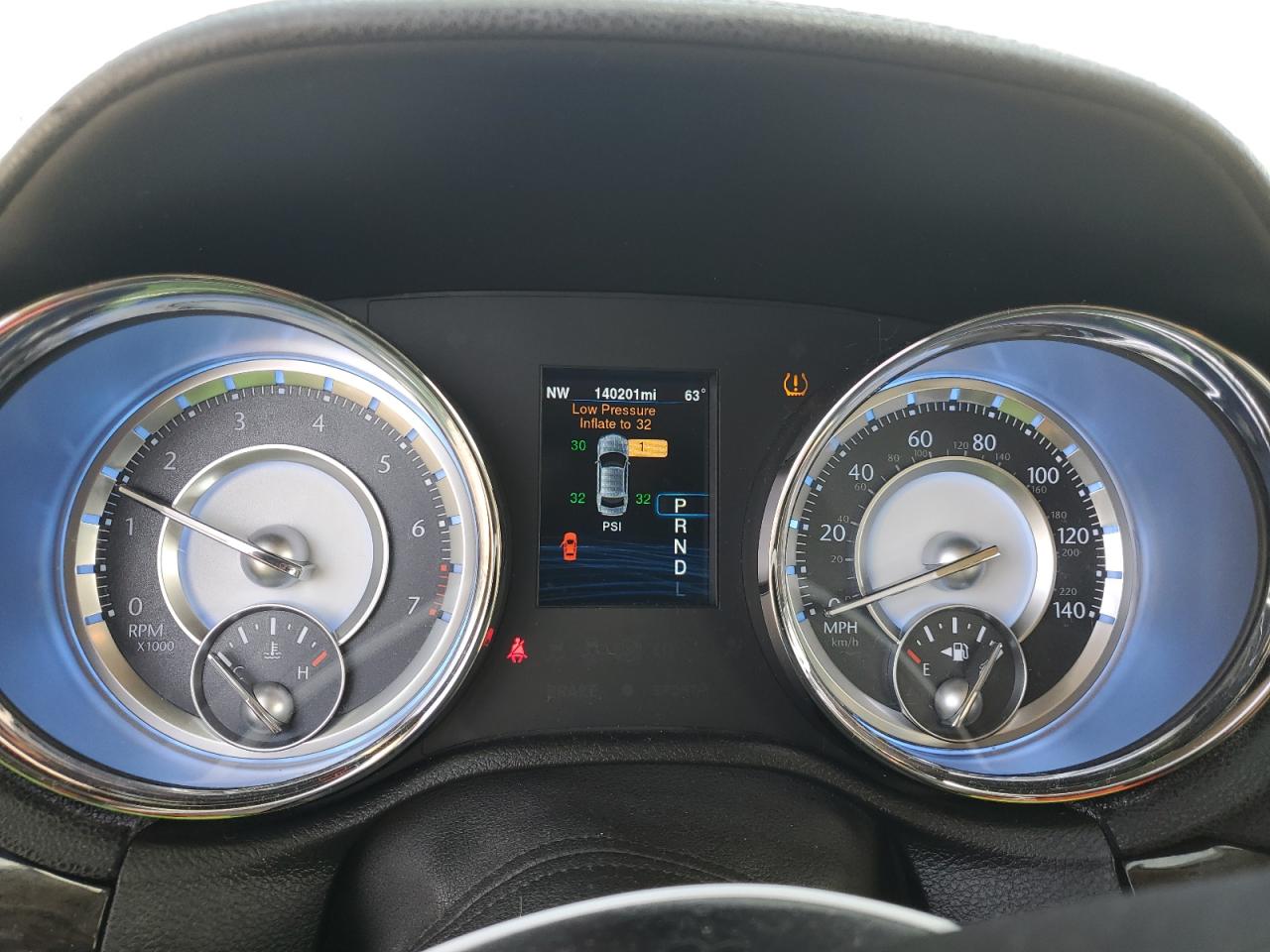 2C3CCAAG2EH136238 2014 Chrysler 300