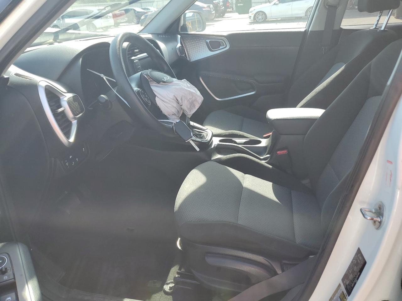 KNDJ23AU5N7801961 2022 Kia Soul Lx