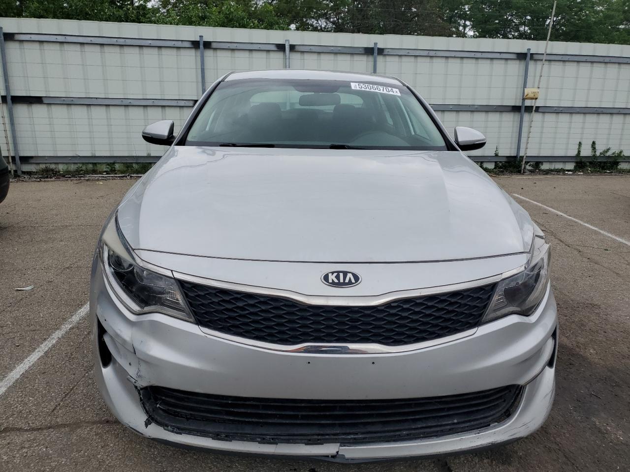 5XXGT4L31JG188174 2018 Kia Optima Lx