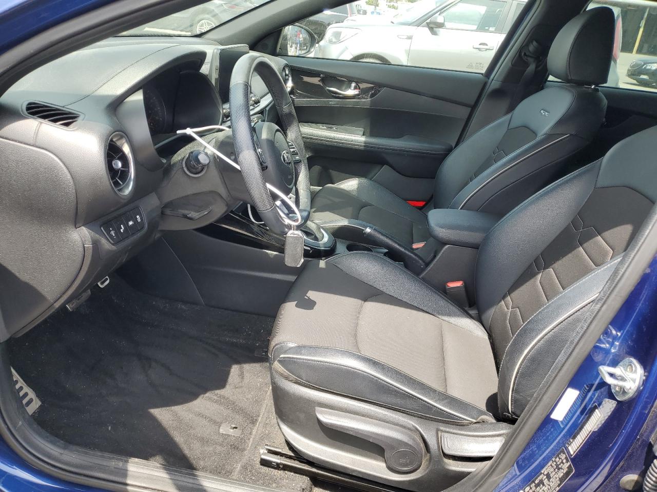 3KPF34AD1LE255570 2020 Kia Forte Gt Line