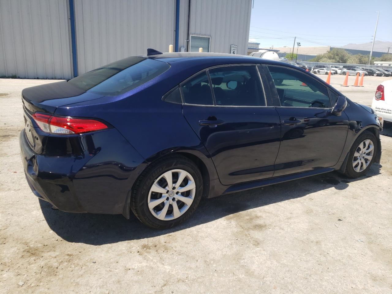 2020 Toyota Corolla Le vin: 5YFEPRAE5LP086402