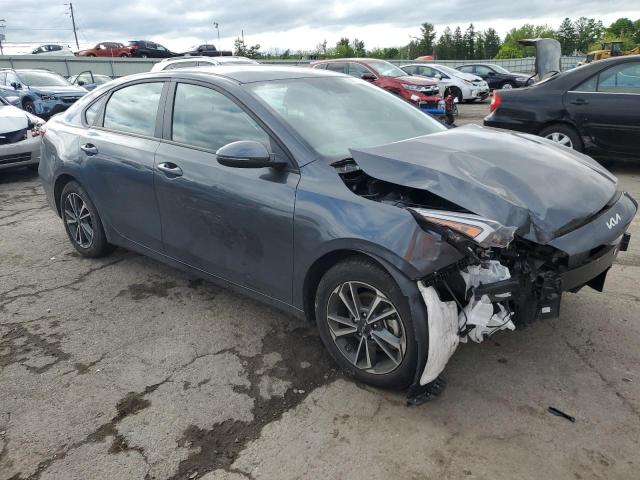 3KPF24AD7PE555994 Kia Forte LX 4